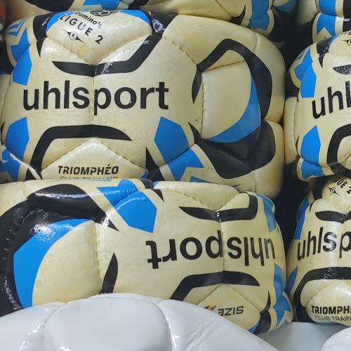 توپ فوتسال طرح uhlsport نمره 3 attach_65983c590a6d7